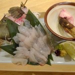 Ika Sushi Dainingu Sensuke - 活きカワハギ、身がプリプリで生きてます。