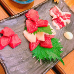 馬肉料理・まぐろと日本酒の店 赤味処馬ぐろ - 