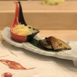 鮨いずみ - 自家製メヒカリの一夜干し、ジャガイモと飛び子のオリーブ和え