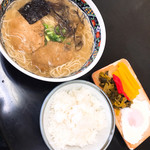 ラーメン定食