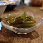 灯 - 葉わさびつんつん漬け