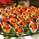 ザ・テラス - 苺と彩りフルーツのチーズクリーム