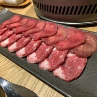 個室 炭火焼肉 有田牛 本店 - 