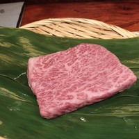 旬家 和しん - 綺麗なお肉〜〜❣️さすが 黒毛和牛❤️•ू(ᵒ̴̶̷ωᵒ̴̶̷*•ू) ​ )੭ु
