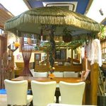 Ｃａｆｅ ＰＬＵＭＥＲＩＡ - 南国な店内