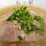 下松ラーメン 五ツ星 - チャーシューは薄いです