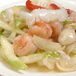 Lightly salted stir-fry of squid, shrimp and vegetables