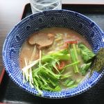 琉球家系ラーメン WAZA家 - 