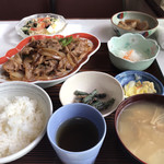 ファミリーレストラン 三ちゃん - 焼肉定食