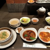 廣東料理 民生 ヒルトンプラザウエスト店 - 