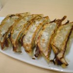 金田家 - ギョーザ