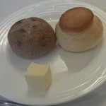 電気ビルレストラン - パン二種