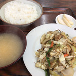 くるみ屋 - 野菜炒め定食