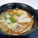 西宮名塩サービスエリア(下り線) フードコート - 皇蘭監修 ラーメン醤油