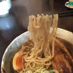 二郎系ラーメン 麺屋 春爛漫 - 麺リフト