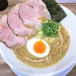 ラー麺 陽はまた昇る - とりとんこつ