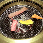 焼肉 上杉 郡山店 - ゆっくり少量ずつね！