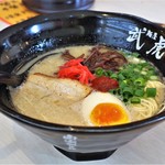 武虎 - 背脂豚骨ラーメン