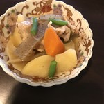 和さび - 小鉢の肉じゃが