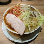 牛角 - 超盛りにんにくラーメン 890円