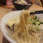 店内製麺 さくら - これも太麵が旨い！