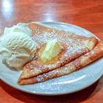 ポポット - ■バター砂糖のクレープ 756円 アイスクリームのトッピング（+324円）