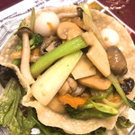 ファンファン - ホタテ貝柱と中国野菜のXO醬炒め】
