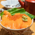 おでんと串揚げ らかん -  サーモンといくらのおひつ飯  1,100円