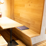 おでんと串揚げ らかん - 内観