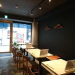 くずし割烹　ZUTTO - 店内の風景　2019.1