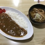 喫茶りら - カレーライス(ポーク)580円・カレーセット(各カレー＋ハーフ醤油ラーメン)＋300円