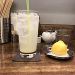創作麺工房 鳴龍 - 「生レモンサワー」400円