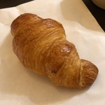 プティ コション - クロワッサン160円（税抜き）