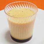 パティスリー イル・プルー・シュル・ラ・セーヌ - 百花蜜のクレーム・キャラメル