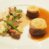 メゾン ポール・ボキューズ - 仔牛のムニエル　フロムダンベールの香り　栗のリゾットとボルドー風キノコのエチュべ