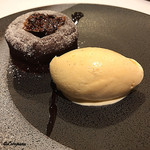 カーサ・デル・チーボ - ﾄﾘｭﾌのﾄﾙﾀﾁｮｺﾗｰﾀにﾊﾞﾆﾗｼﾞｪﾗｰﾄ添え