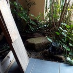 蕎房 猪口屋 - 入口横に何かある!?