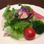 チャコールグリルケヤキ - サラダ