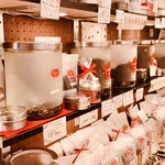 ラ・テイエール - 内               観