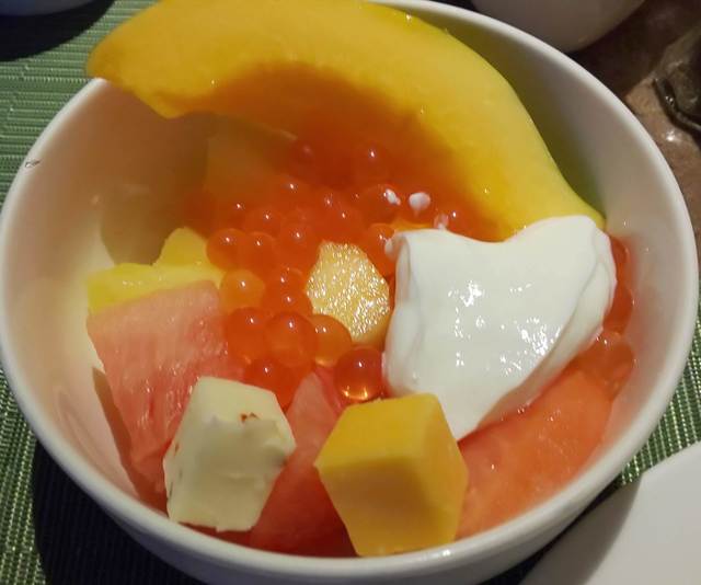 Rainbow Lanai （レインボー･ラナイ） ワイキキ/ビュッフェ 食べログ