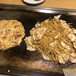 Okonomiyaki Yakisoba Fuugetsu - お好み焼、焼そば