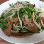 杉の子 - ニラレバ炒め　(６００円)