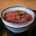 上尾ごはん - ステーキ丼 とろける赤身