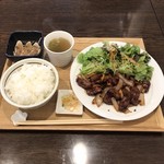 Nikudainingumitasumitasu - 黒毛和牛カットステーキ赤身モモ肉２倍 １８８０円
