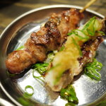 大衆炭火 やきとん ぶった  - かしら＆ヒレおろし添え