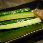 大衆炭火 やきとん ぶった  - きゅうり　うま味噌