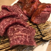 黒毛和牛焼肉 肉處 きっしゃん 西中島総本店 - 