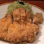 ぽん多本家 - カツレツ 盛り付けも秀逸