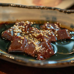 和食　七福神 - 2019.1 馬レバ刺しのぶつ切り（1,500円）