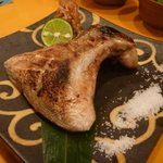 鮮魚料理 居酒屋 ちゃき - カンパチカマの塩焼